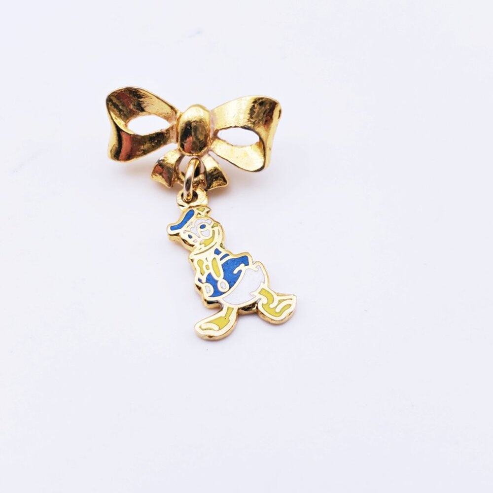 Vintage Walt Disney Productions Donald Duck Bow Pin - Picture 5 of 8